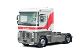 RENAULT AE 500 MAGNUM 1/24